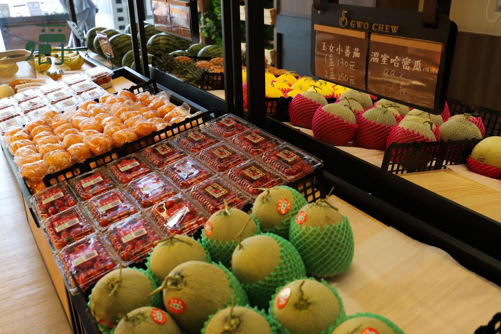 Aroma Chew Hotel Taichung Bagian luar foto